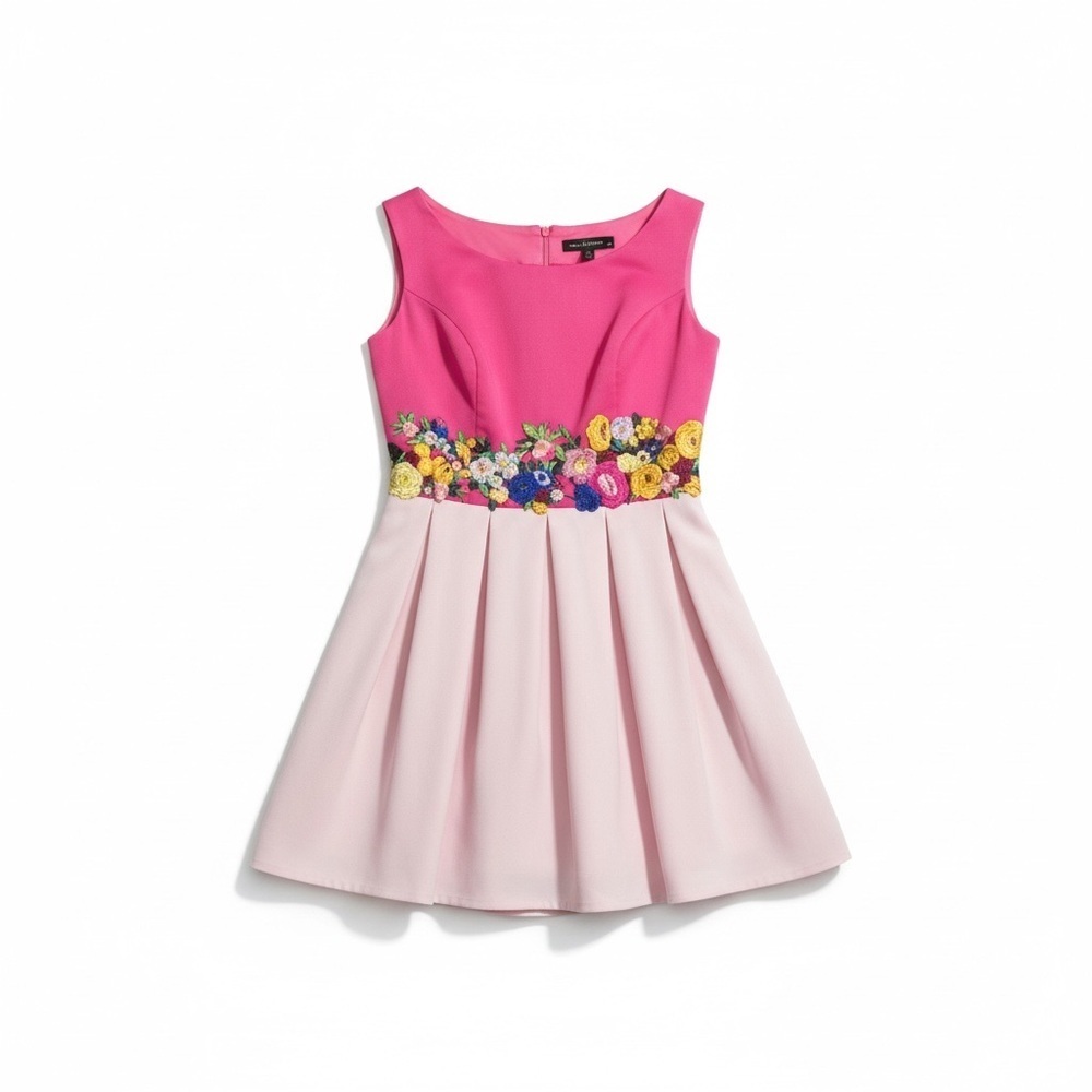 NWT Women's Style Creations Pink Dress with floral embroidery